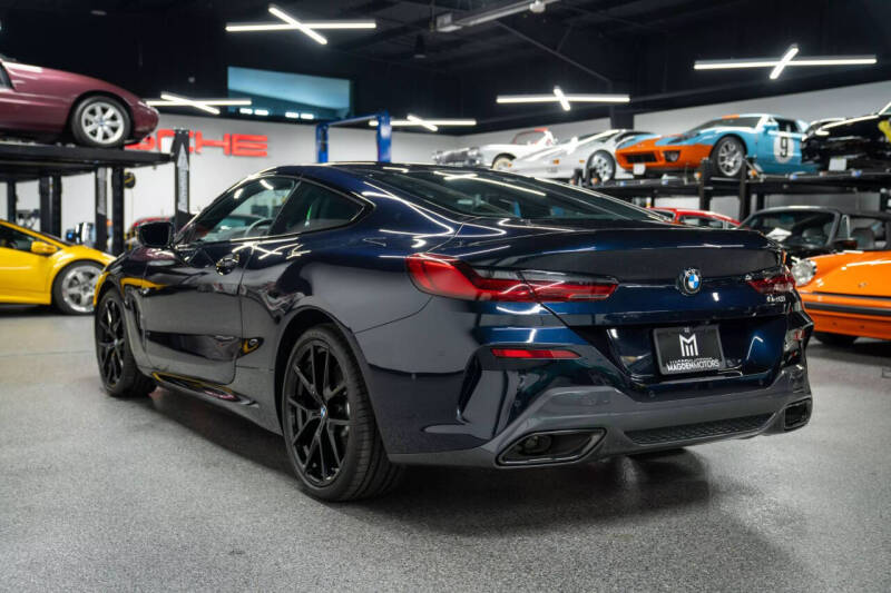 2025 BMW 8 Series 840i