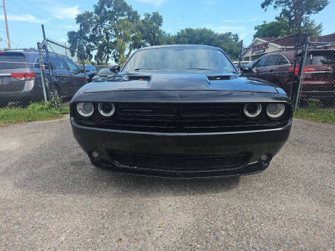2017 Dodge Challenger SXT