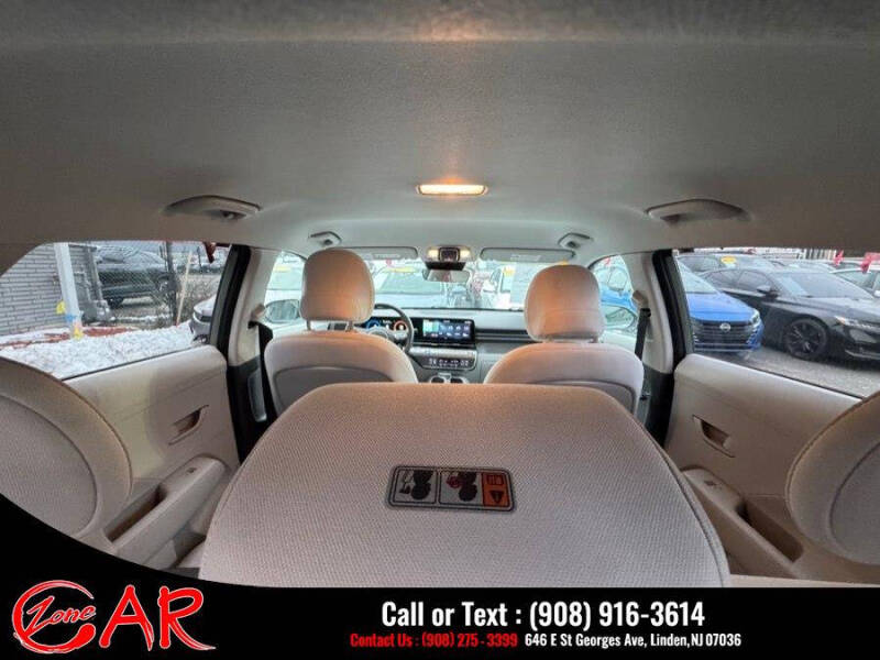 2025 Hyundai Kona SEL