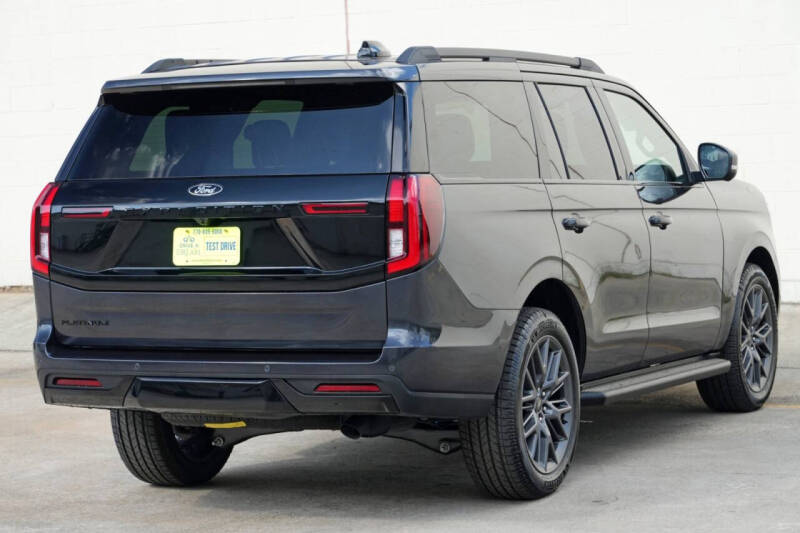 2026 Ford Expedition Platinum