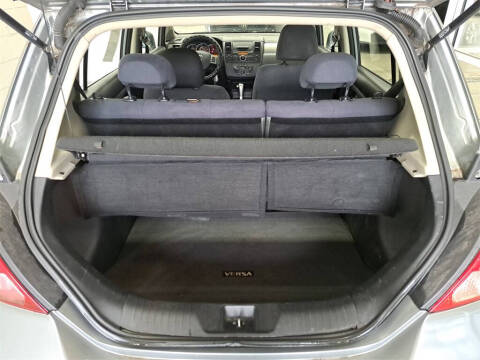 2009 Nissan Versa 1.8 S