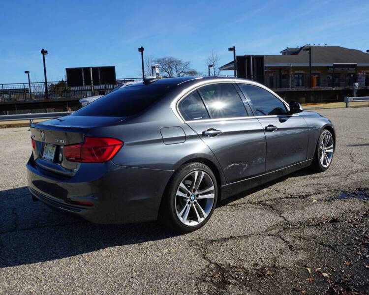 2018 BMW 3 Series 330i xDrive