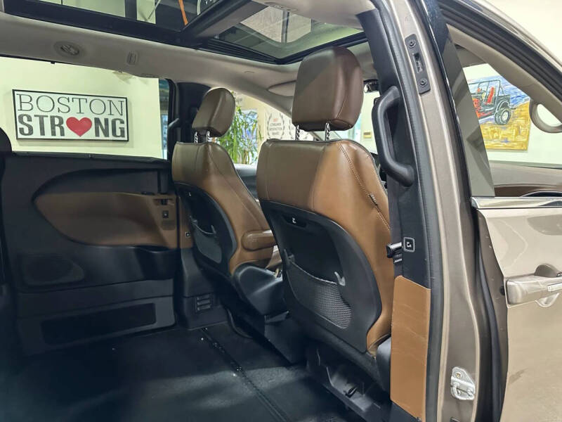 2017 Chrysler Pacifica Limited