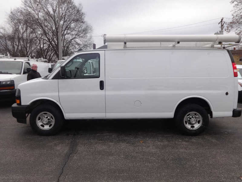 2021 Chevrolet Express 2500