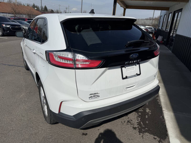 2022 Ford Edge SEL