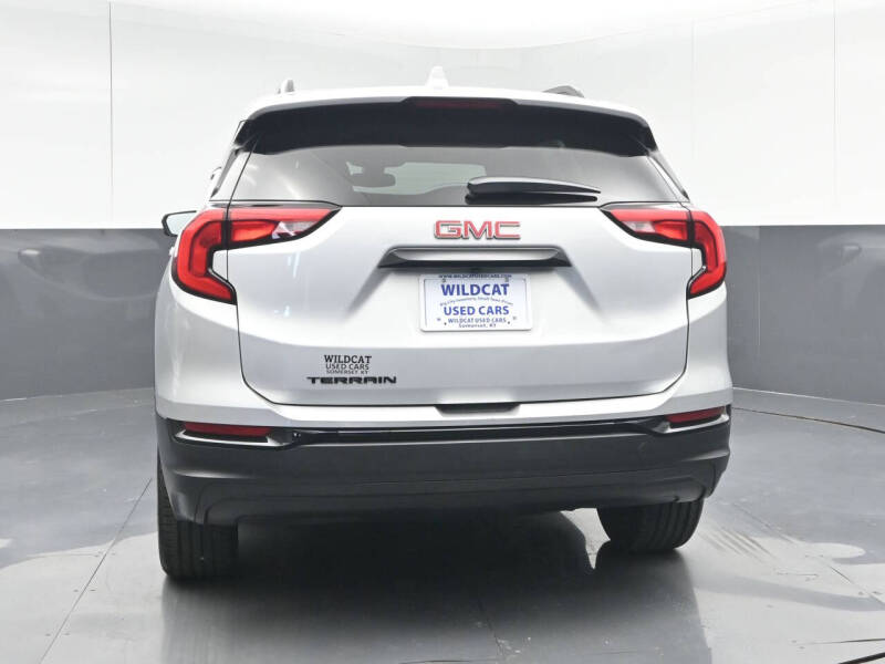 2021 GMC Terrain SLE