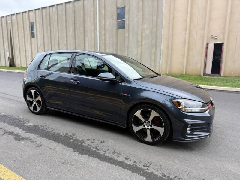 2018 Volkswagen Golf GTI S