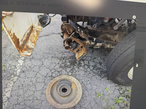 2011 Freightliner M2 106