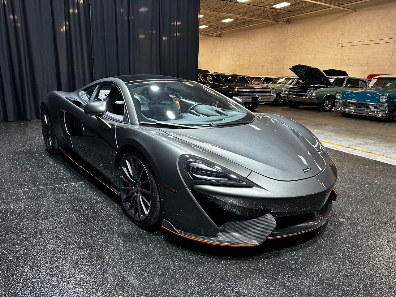 2018 McLaren 570GT 11