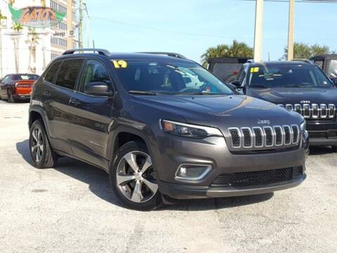 2019 Jeep Cherokee for sale at GATOR'S IMPORT SUPERSTORE in Melbourne FL
