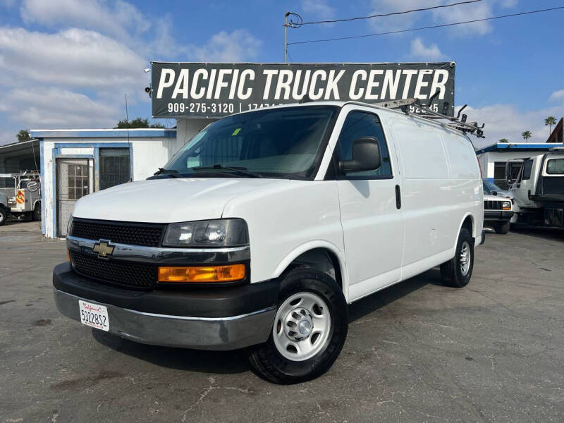 2018 Chevrolet Express 2500
