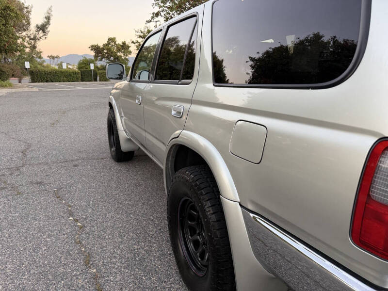2000 Toyota 4Runner SR5