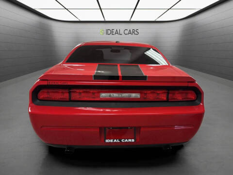 2010 Dodge Challenger SE