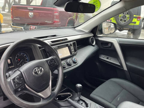 2018 Toyota RAV4 LE