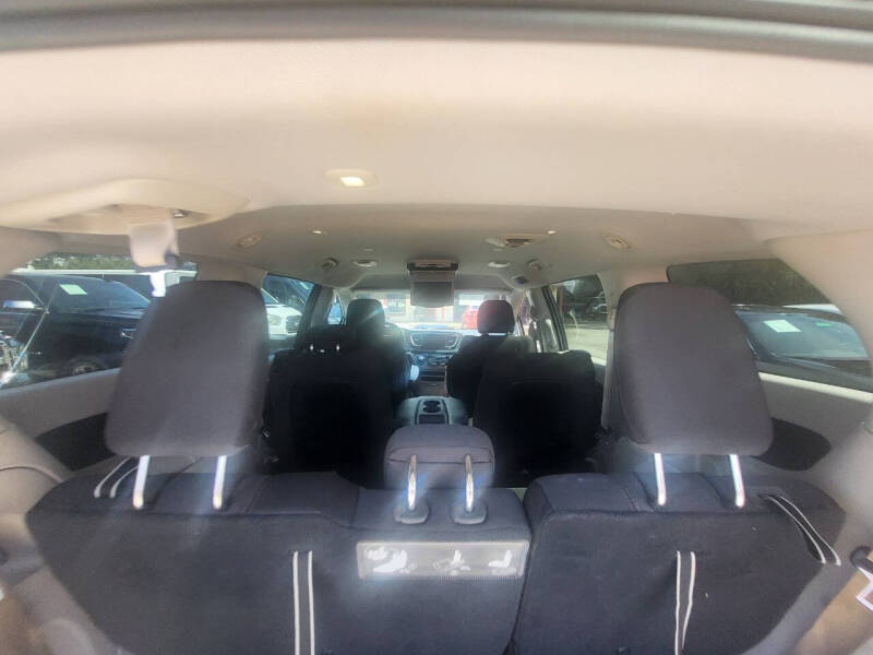 2017 Chrysler Pacifica Touring
