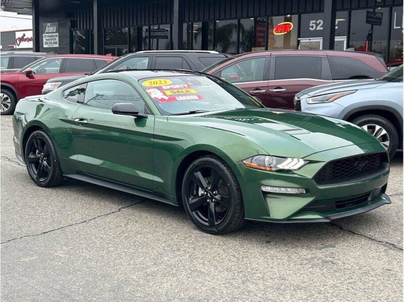2023 Ford Mustang EcoBoost's photo
