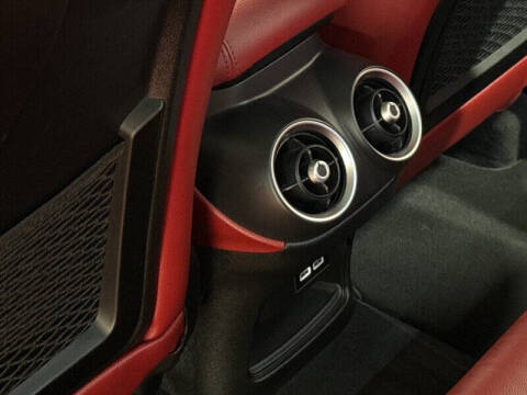 2018 Alfa Romeo Stelvio Ti Sport