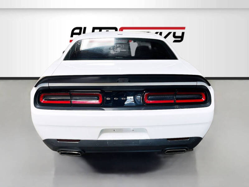 2022 Dodge Challenger