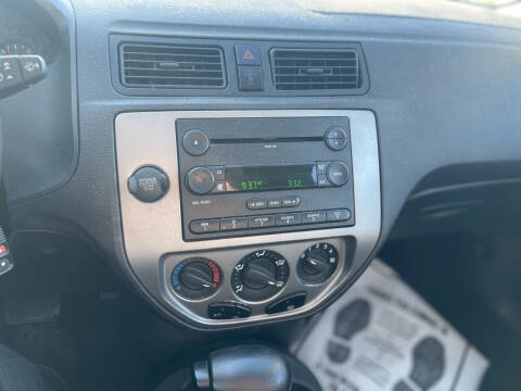 2005 Ford Focus ZX3 SE