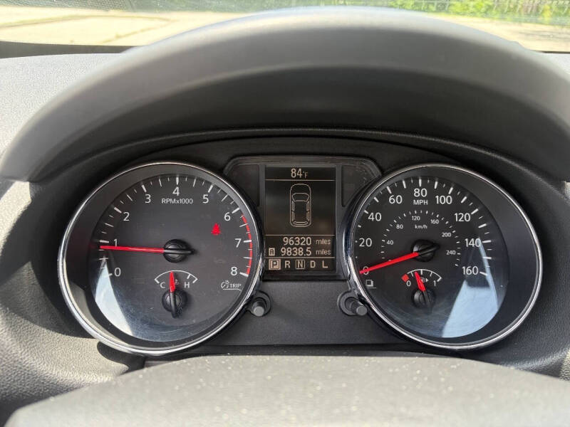 2012 Nissan Rogue S