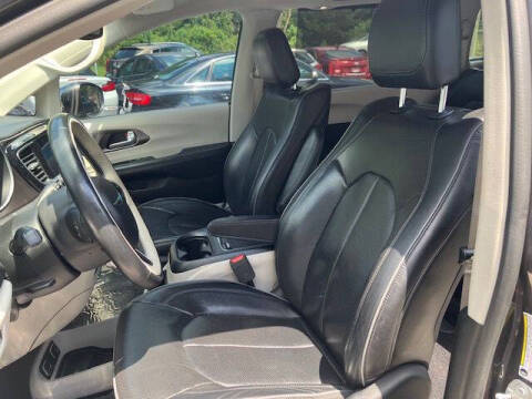 2018 Chrysler Pacifica Hybrid Limited