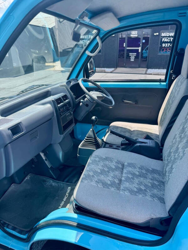 1997 Mitsubishi MINI CAB