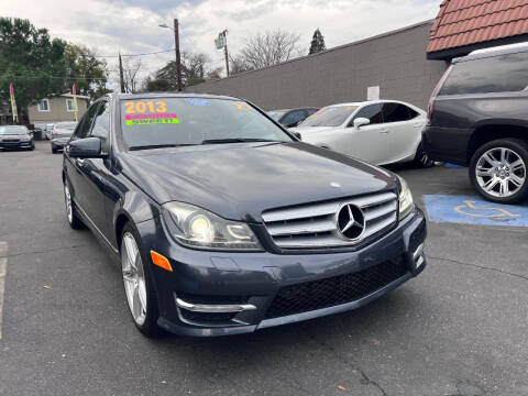 2013 Mercedes-Benz C-Class C 250 Luxury