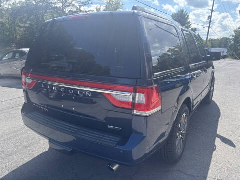 2016 Lincoln Navigator Select