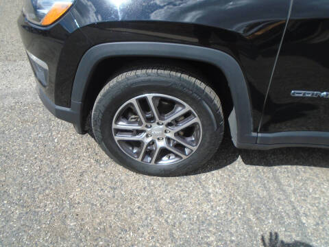 2019 Jeep Compass Sun and Wheel Edition