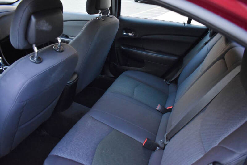 2012 Chrysler 200 Touring