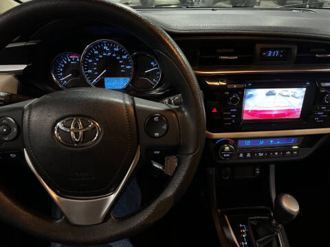 2016 Toyota Corolla LE