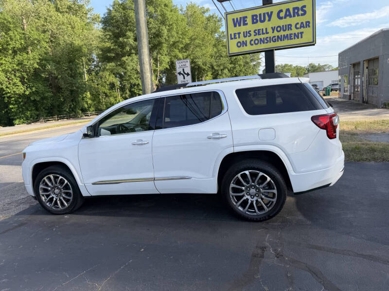 2023 GMC Acadia Denali