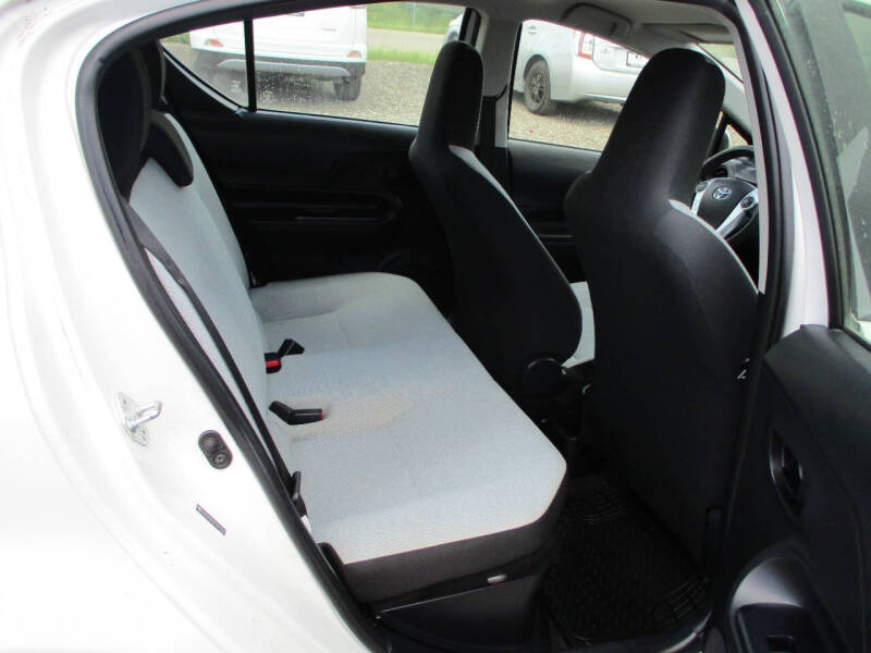 2015 Toyota Prius c Two