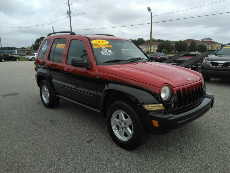2005 Jeep Liberty for sale at Kelly & Kelly Supermarket of Cars in Fayetteville NC