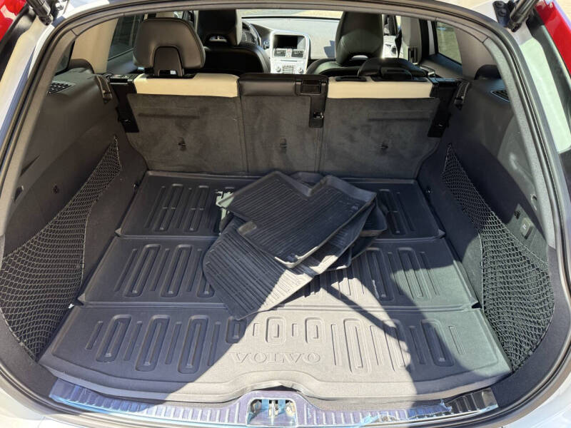 2017 Volvo XC60 T6 Dynamic