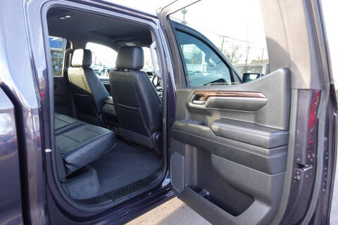 2024 GMC Sierra 1500 Elevation Standard