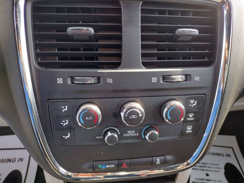 2016 Dodge Grand Caravan SE Plus