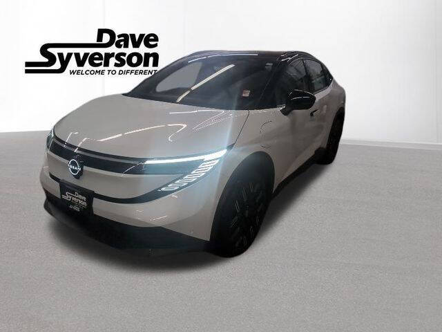 2026 Nissan LEAF Platinum+