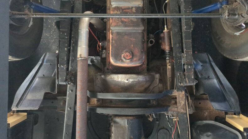 1953 International L-120 Series