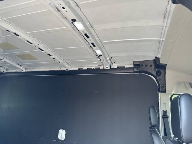 2025 Ford Transit 250