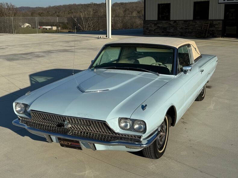 1966 Ford Thunderbird
