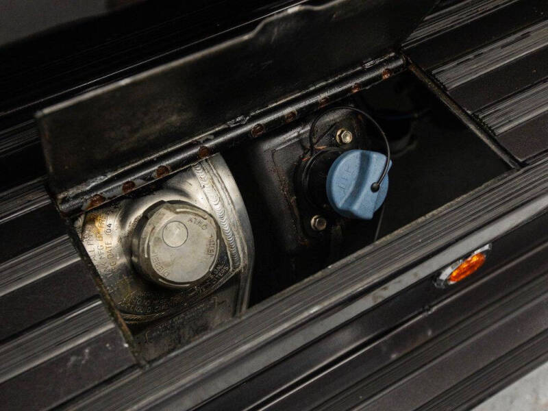 2018 Freightliner M2 106