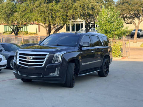 2017 Cadillac Escalade Luxury