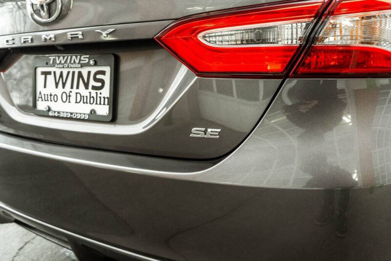 2020 Toyota Camry SE Nightshade