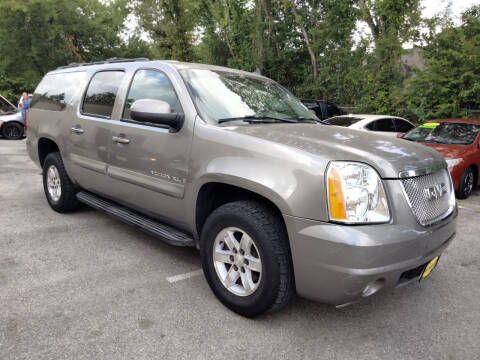 2008 GMC Yukon XL for sale at AUTO LATINOS CAR in Houston TX