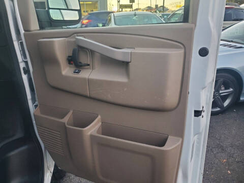 2018 Chevrolet Express 2500