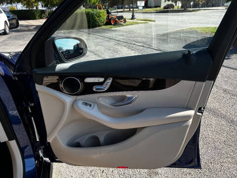 2018 Mercedes-Benz GLC GLC 300