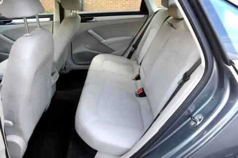 2016 Volkswagen Passat 1.8T S