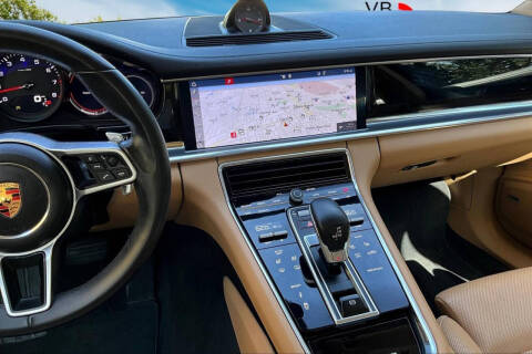 2018 Porsche Panamera