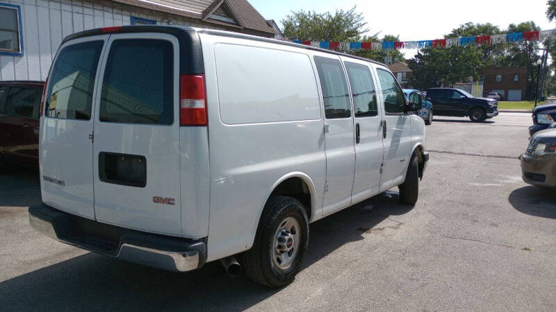 2018 GMC Savana 2500